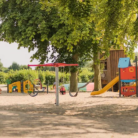 Luxuswellnesshaus Ostwind 度假居