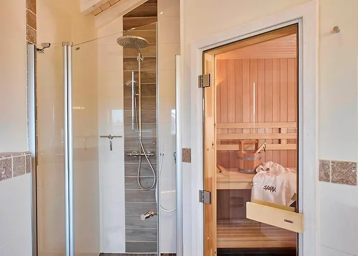 Luxuswellnesshaus Ostwind Vakantiehuis *